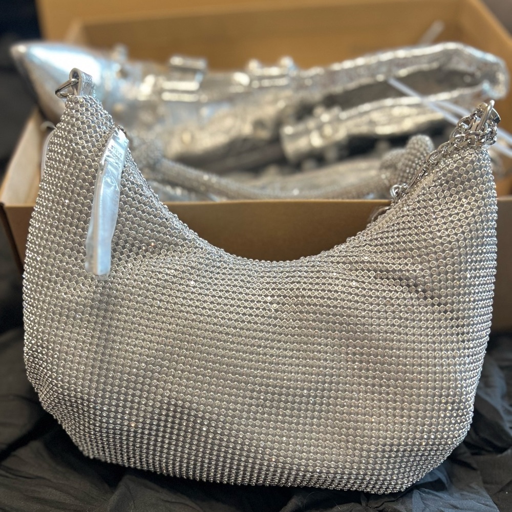 Steve Madden Silver Hobo bag
